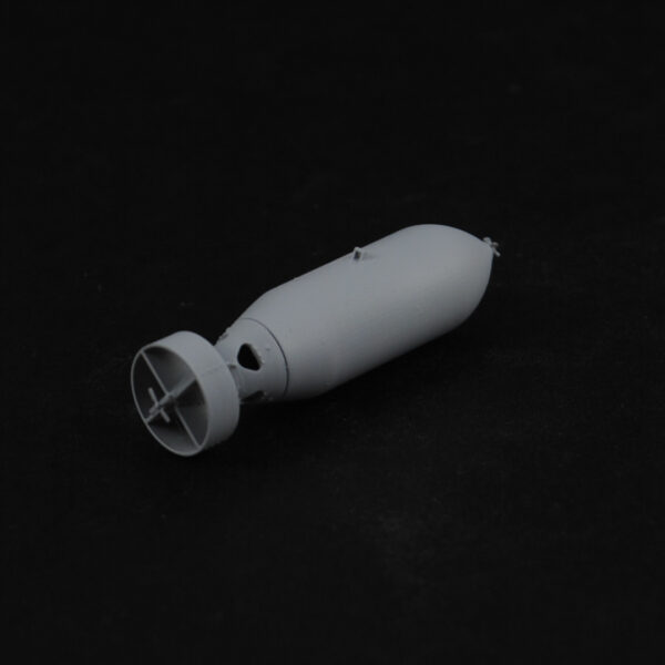 M.C. 1000 lbs. with No. 37 Mk.I fins